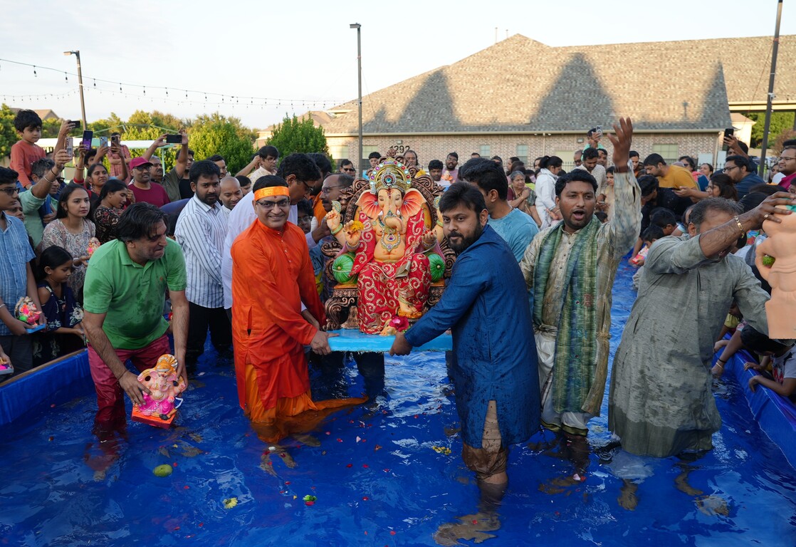 Ganesh Visarjan